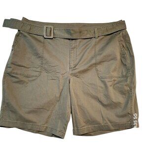 New Lane Bryant Womens Belted Khaki Shorts Size 22 97% Cotton 3% Spandex Made In